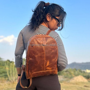 กระเป๋าเป้สะพายหลังหนังสีน้ำตาลสไตล์วินเทจแบบใหม่กระเป๋าสะพายหลังสำหรับเดินทางกระเป๋าหนังสำนักงานความจุขนาดใหญ่กระเป๋าเดินทางสำหรับผู้ชายและผู้หญิง - Product Image 2