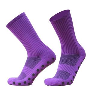 Chaussettes de sport pour hommes en polyamide respirant, antidérapantes, avec logo sur le bord, tricotées, longueur mi-mollet, pour l'été - Product Image 4