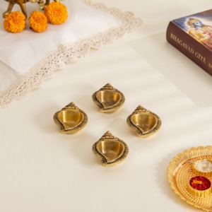 Juego de Lámparas Diya Redondas de Latón Pulido, Lámpara de Aceite Tradicional India para Oración y Decoración del Hogar - Product Image 1