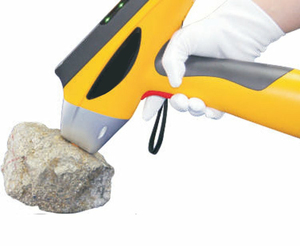 Este es un analizador de mineral XRF de mano para detectar oro y minerales - Product Image 2