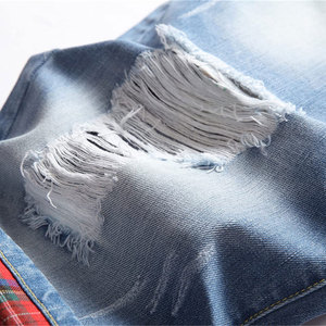 Pantalones Cortos de Mezclilla para Hombre, Corte Regular, Cintura Alta, Cierre de Cremallera, 100% Algodón, Transpirables, Ecológicos, Uso Casual, Fabricación Profesional - Product Image 3