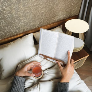 Soporte de madera para teléfono, soporte de escritorio de madera para teléfono, soporte portátil de madera para teléfono de oficina, soporte de madera para iPad, soporte de lectura para libros en la cama - Product Image 5