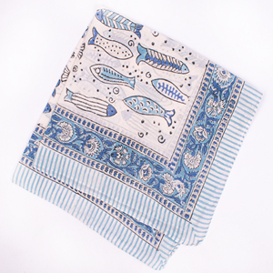 Foulard carré en coton de luxe style bohème, motif poisson bleu, accessoire décontracté printemps-été, couvre-chef respirant et léger - Product Image 6