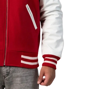 Veste universitaire américaine rétro vintage en patchwork, corps en laine, manches en cuir d'agneau véritable, broderie chenille, respirante et coupe-vent - Product Image 5