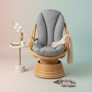 Chaise de salle à manger pivotante ergonomique en rotin, avec coussin confortable en polyester et dossier haut, fauteuil en osier fait main - Product Image 3