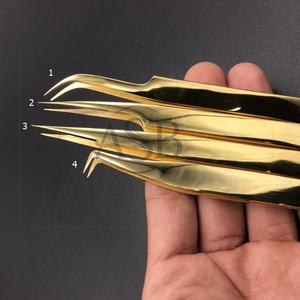 Pince à épiler d'extension de cils individuelle en acier inoxydable durable plaqué or 24 carats de marque privée pointe de volume pointue pour l'utilisation des sourcils - Product Image 1