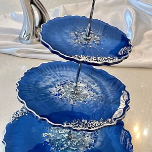 แท่นวางเค้กทรงกลม 3 ชั้น Artizon Studio Geode Resin ทำความสะอาดด้วยมือเท่านั้น - Product Image 1