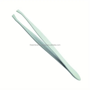 Pinzas Profesionales Negras de Acero Inoxidable para Cejas, Punta Plana Inclinada, Depilación, 1 Unidad - Product Image 4