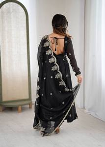 Costume Anarkali brodé noir pour femmes avec dupatta, coupe ample, longueur cheville, style traditionnel indien pakistanais, vêtements décontractés - Product Image 3