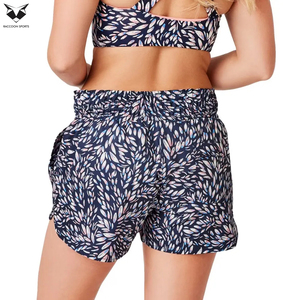 Shorts Deportivos con Estampado Completo a Precio Competitivo 2026, Shorts Transpirables para Uso Casual, Shorts de Sublimación para Fitness, Ejercicio, Yoga para Mujer - Product Image 4
