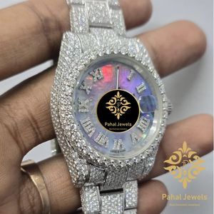 นาฬิกาข้อมือสตรีสแตนเลสสตีลสุดหรูจาก Pahal Jewels พร้อมกรอบประดับเพชรและหน้าปัดสีรุ้ง ระบบควอตซ์แบบอนาล็อก - Product Image 2
