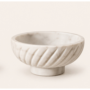 Bol sur piédestal en marbre blanc de luxe, fait main, à bord cannelé festonné, plat à fruits décoratif en pierre, moderne, côtelé, vente en gros - Product Image 3