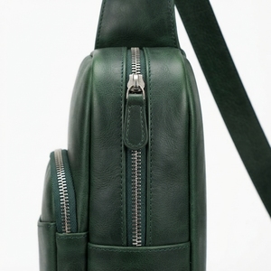 Bolso de Pecho de Cuero Genuino para Hombre, Estilo Vintage, Bandolera con Cremallera, para Viajes y Uso al Aire Libre, Venta al Por Mayor OEM - Product Image 5