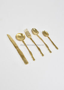 Ensemble de couverts classiques dorés, finition laiton poli miroir, ustensiles de table pour la maison et la cuisine - Vente en gros B2B, export - Product Image 6