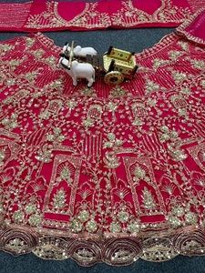 Elegante Lehenga Choli Rosa con Dupatta y Diseño Bordado para Vestimenta Tradicional de Boda India para Mujeres - Product Image 5