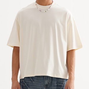 T-shirt pour homme personnalisé en coton 100% lourd 300g, imprimé en sérigraphie, col rond, style vintage, coupe ample et carrée - Product Image 4