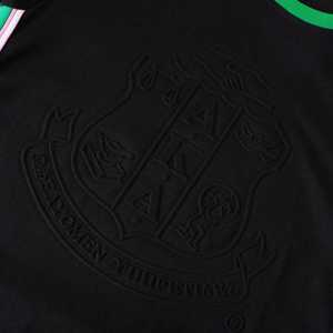 Chemise noire premium AKA pour femme, motif lettres grecques, tissu de haute qualité, coupe confortable, haut décontracté à col rond - Product Image 6