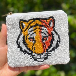 Monedero de mariposa hecho a mano con cuentas, bolsa pequeña con cremallera bordada con cuentas de semillas de colores, cartera estilo boho - Product Image 5