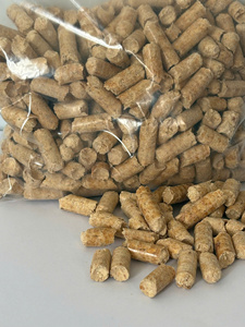 เม็ดไม้สน KNG สำหรับวัสดุรองนอนสัตว์เลี้ยงแบบธรรมชาติ บรรจุถุง - Product Image 4