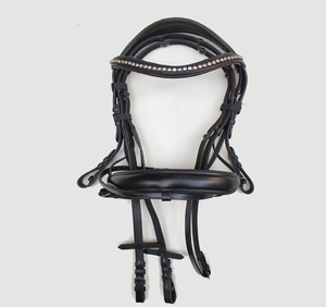 Brida Doble de Cuero Negro de Alta Calidad con Narquera Acolchada Ajustable y Frontal con Cristales para Equitación - Product Image 1