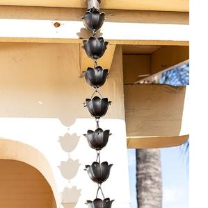 Cadena de Lluvia de Cobre con Forma de Flor de Loto, Decoración Colgante para Jardín y Hogar, Elegante Adorno para Flujo de Agua en Exteriores, Copas Hechas a Mano - Product Image 1