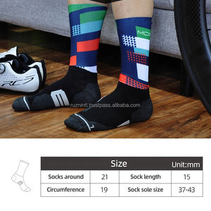 Calcetines térmicos acogedores de invierno con interior de forro polar cálido y comodidad elástica para uso en exteriores con clima frío - Product Image 3