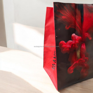 ถุงช็อปปิ้งทำจากลามิเนตเคลือบผิวแบบเคลือบด้านสำหรับร้านขายของชำทำจากเวียดนามผ่านการรีไซเคิลโลโก้แบบกำหนดเอง - Product Image 5