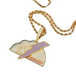 Colgante de Moissanita Chapado en Oro con Diseño de Cruz Morada, Joyería Temática Hiphop Unisex para Fiestas y Uso Diario - Product Image 1