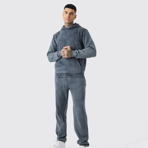 Ensembles de survêtements décontractés à capuche personnalisés de qualité supérieure pour hommes - Élégants, unis, 100 % coton biologique, écologiques, extensibles dans quatre directions - Product Image 3
