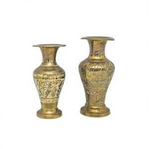 Vase à fleurs en laiton de style royal, écologique, léger, auto-arrosant, minimaliste, populaire, pour plantes florales de Noël - Product Image 4