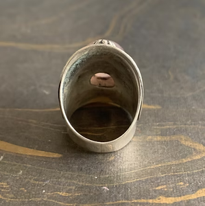 Anillo de plata con diseño vintage hecho a mano con piedra de cuarzo rosa, joyería antideslustre para uso unisex en el día a día y en cualquier ocasión. - Product Image 5
