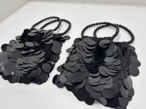 Sac à main exquis orné de perles et de paillettes, pochette de luxe brodée artisanale pour les soirées festives et les fêtes - Product Image 2