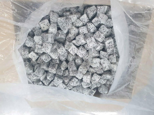 Fruits du dragon surgelés IQF de haute qualité en forme de boule pour la décoration de desserts, pitaya rouge naturel, qualité supérieure, norme d'exportation mondiale - Product Image 6