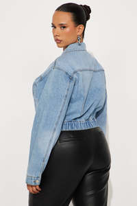Women's Stonewashed <b>Denim</b> <b>Jacket</b> Regular Fit Button Front <b>Crop</b> Top Casual Autumn Style Solid Color Cotton Woven Coat - Product Image 3