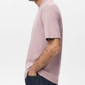 Camiseta de Hombre 100% Algodón Tejido con Hombros Caídos, Estilo Urbano, Corte Regular, Estampado Personalizado, Ecológica, con Logotipo Personalizado, Tejido Grueso - Product Image 5