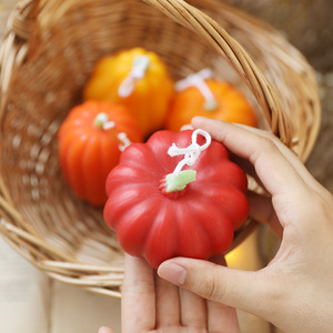Vela Aromática de Calabaza Festiva de Halloween, Aroma Frutal, Hecha a Mano con Cera de Abeja Natural para Decoración del Hogar, Acción de Gracias, Navidad - Product Image 5