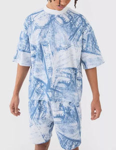 Ensemble de survêtement pour homme en 2 pièces, t-shirt à manches courtes avec imprimé graphique, short uni, ensemble décontracté d'été, couleur blanche - Product Image 6