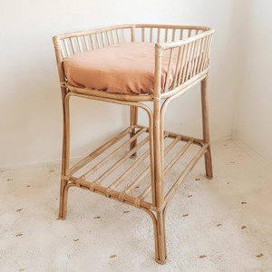 Cambiador de pañales de ratán con cesta de almacenamiento, mesas para cambiar pañales al por mayor, muebles para bebés - Product Image 4