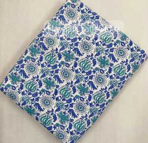 Tissu en coton imprimé à la main avec motifs floraux, imprimé traditionnel indien, doux, lavable, textile d'intérieur - Product Image 3