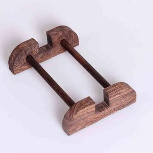 Soporte de Madera Premium para Tablas de Cortar con Múltiples Ranuras y Base Gruesa, Organizador Moderno para Encimeras de Cocina - Product Image 6