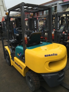 Montacargas Komatsu FD30 Diésel Usado en Excelentes Condiciones, 3 Toneladas, Japón, Modelos <span class=keywords><strong>FD25T</strong></span>-17, <span class=keywords><strong>FD25T</strong></span>-14, <span class=keywords><strong>FD25T</strong></span>, FD30T, FD50, Montacargas Diésel de Alta Resistencia en Venta - Product Image 4