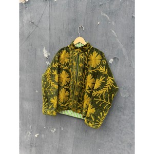 <b>Green</b> <b>Velvet</b> Mandarin Collar Jacket Women's Floral Hand Embroidered Coat Autumn Full Sleeve Regular Length Elegant Style - Product Image 2