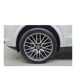 Porsche Cayenne 3.0 2024 con Caja de Cambios Automática, Asientos de Cuero, Cámara Trasera, Solo 59,173 km de Kilometraje, Volante a la Izquierda - Product Image 5