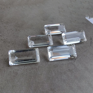 คริสตัลควอตซ์ธรรมชาติทรงสี่เหลี่ยมผืนผ้าขนาดใหญ่เจียระไนอย่างประณีต  อัญมณีธรรมชาติที่ผ่านการปรับขนาดแล้ว - Product Image 6