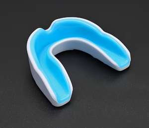 Protector Bucal de Silicona Azul para Adultos, Equipo Deportivo Protector, Universal, Estilo Estándar, Ligero, No Tóxico - Product Image 1