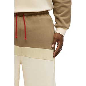 Ensemble de survêtement premium à col rond en coton et polyester pour le sport, la course, l'entraînement, le fitness et les loisirs, comprenant un sweat à capuche et un pantalon de survêtement personnalisables - Product Image 5