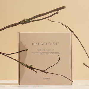 LUCANUS Kit d'outils de soin des ongles en acier inoxydable de haute qualité, étui en faux cuir, ensemble de coupe-cuticules pour les soins personnels des nourrissons. - Product Image 4