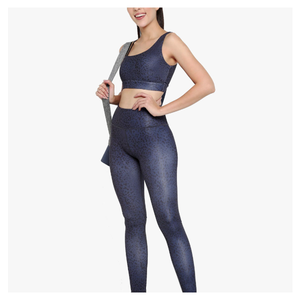 Conjunto de Ropa Deportiva para Mujer con Logotipo Personalizado, Ligero, Transpirable, para Gimnasio y Fitness, con Sujetador Deportivo y Leggings de Cintura Elástica, Color Sólido - Product Image 3