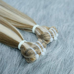 Extensiones de cabello humano vietnamita alineadas con cutícula de color piano con cinta recta Natural a precio de fábrica de calidad superior - Product Image 4