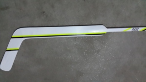 Palos de Hockey sobre Hielo de PVC P92/P28 de 380g, Duraderos y Más Vendidos, 5000 Unidades, Nuevos Todos los Días - Product Image 2